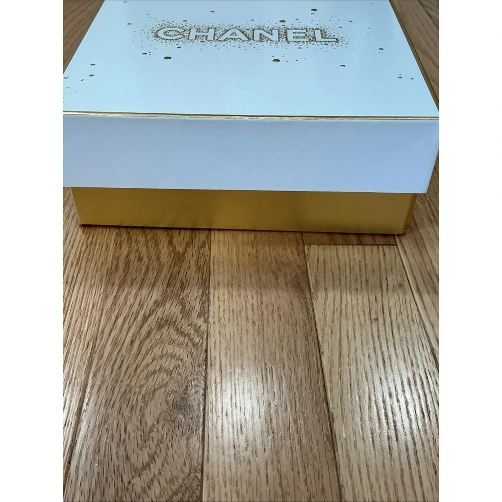 Authentic CHANEL Square Empty Gift Box Container 8.5